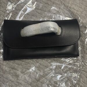 Able Mare Handle Clutch